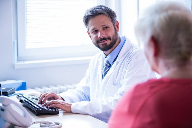 Por que é sua obrigação informatizar o consultório?